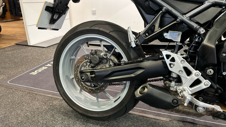 Suzuki Gsx-S GSX800RQM4 (24MY)